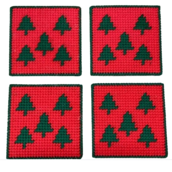 Vtg Needlepoint Coasters Set of 4 Christmas Tree 4” Squares Cork Bottoms Clean - Picture 1 of 6